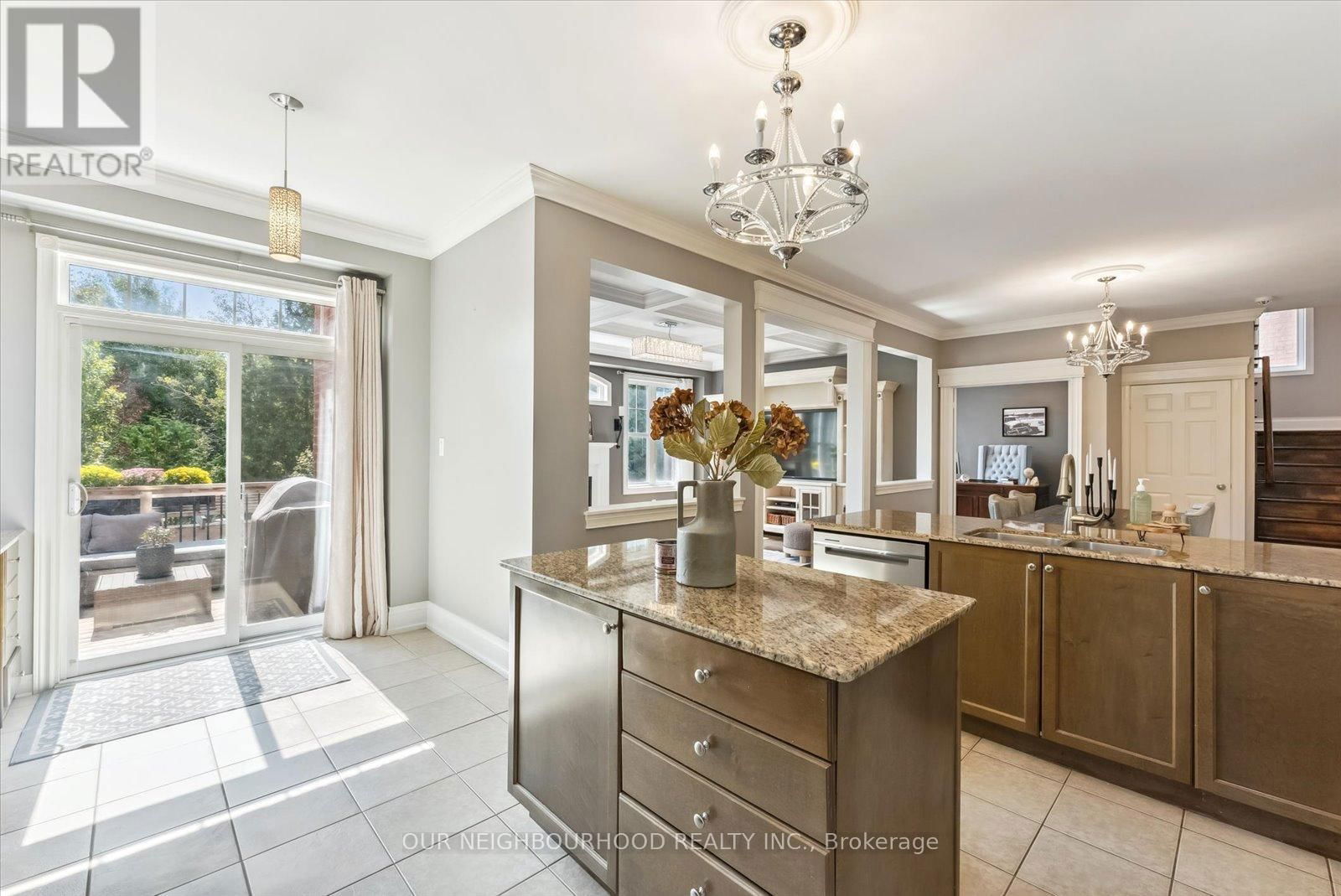 794 HANMORE COURT Image 14