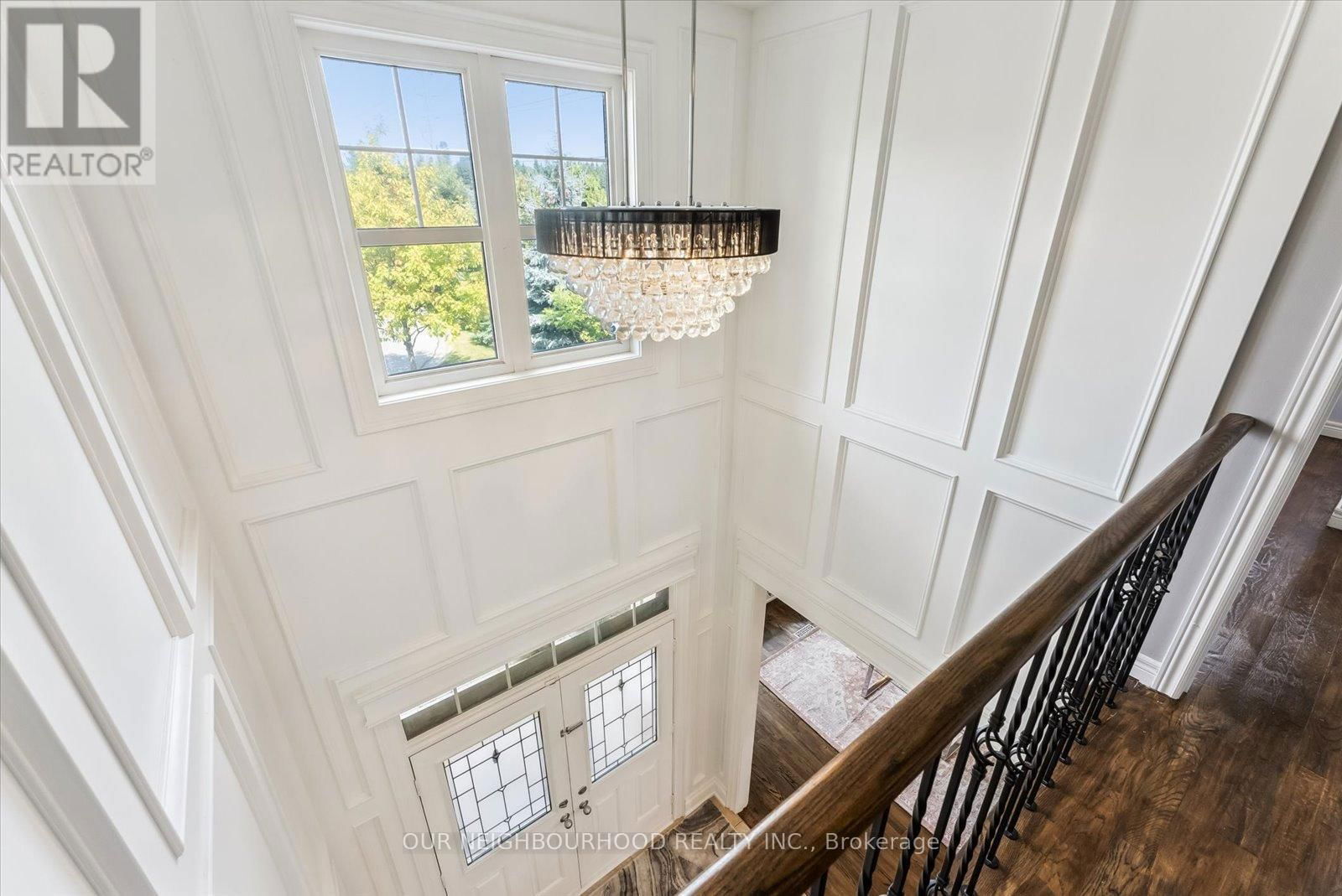 794 HANMORE COURT Image 29