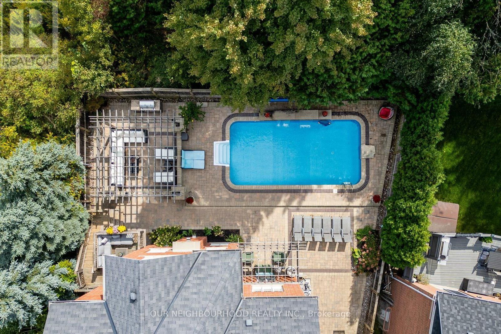 794 HANMORE COURT Image 48