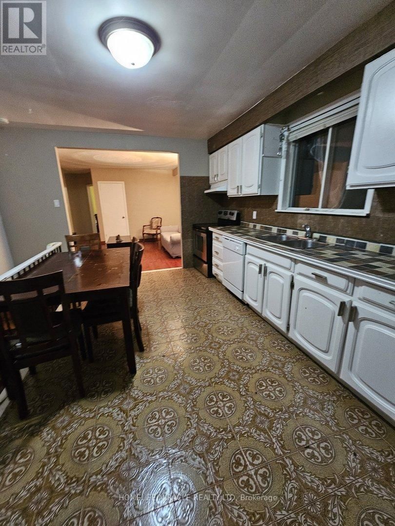 2 - 23 TARDREE PLACE Image 10