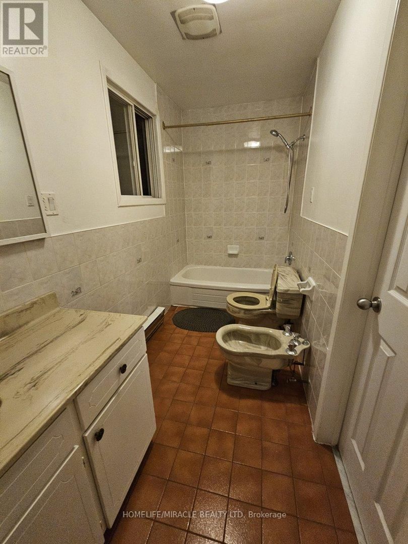 2 - 23 TARDREE PLACE Image 12