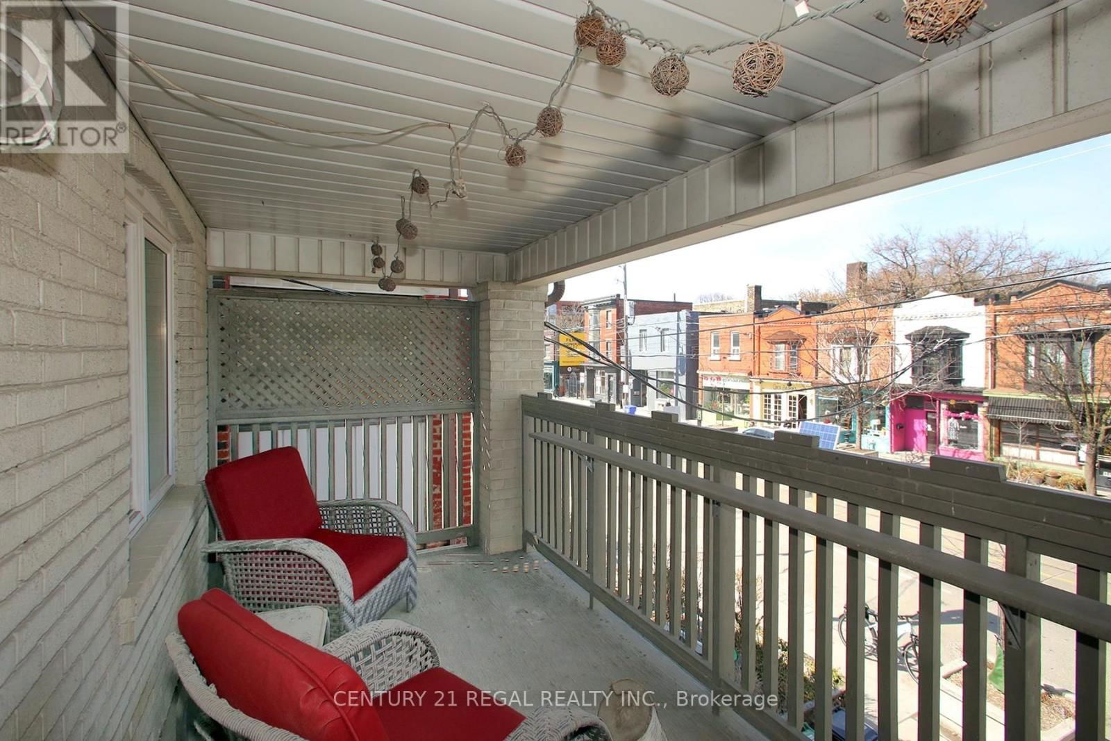 2nd Floor - 1117 QUEEN STREET EAST Image 14