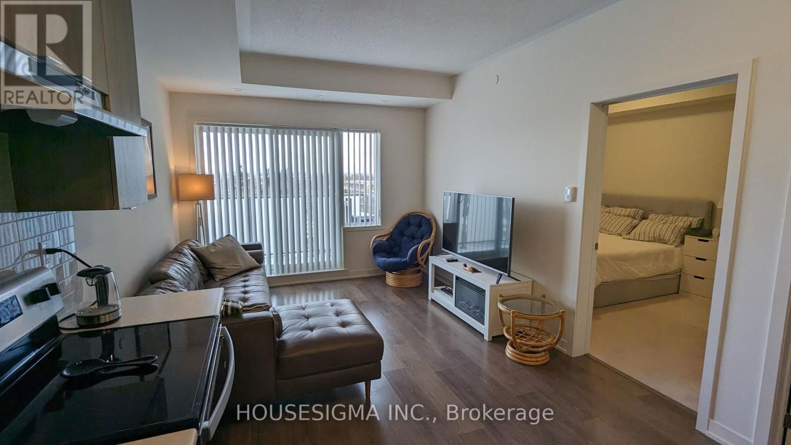 613 - 20 ORCHID PLACE DRIVE Image 2
