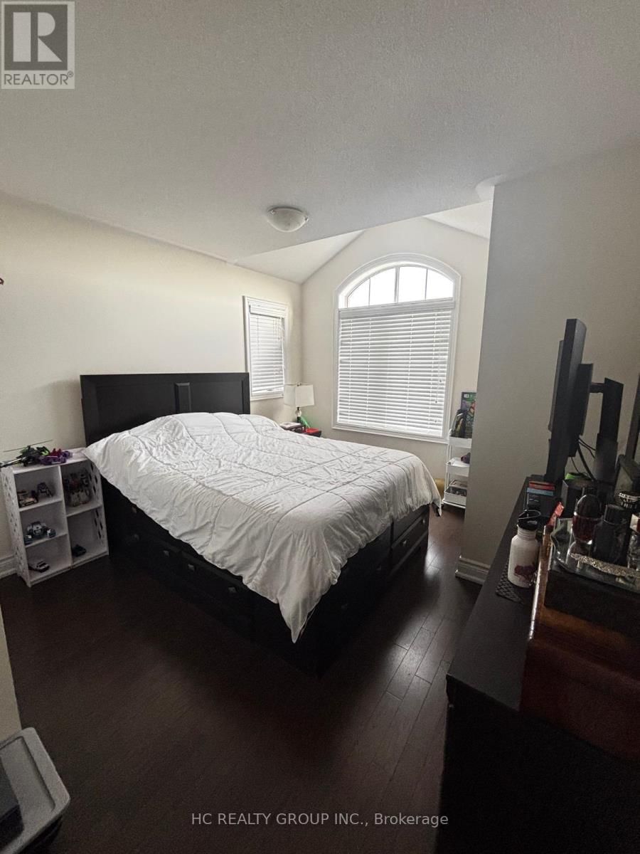 47 MAC FROST WAY Image 10