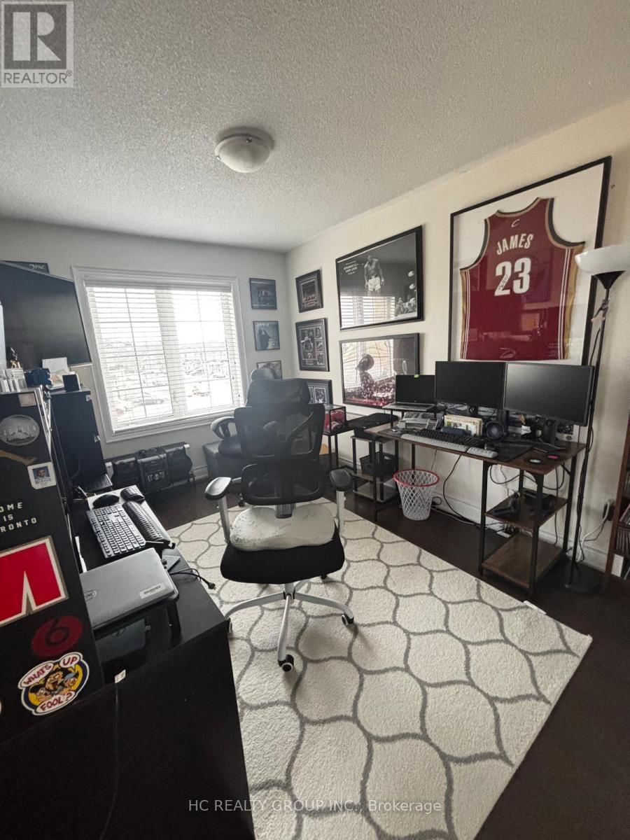 47 MAC FROST WAY Image 11