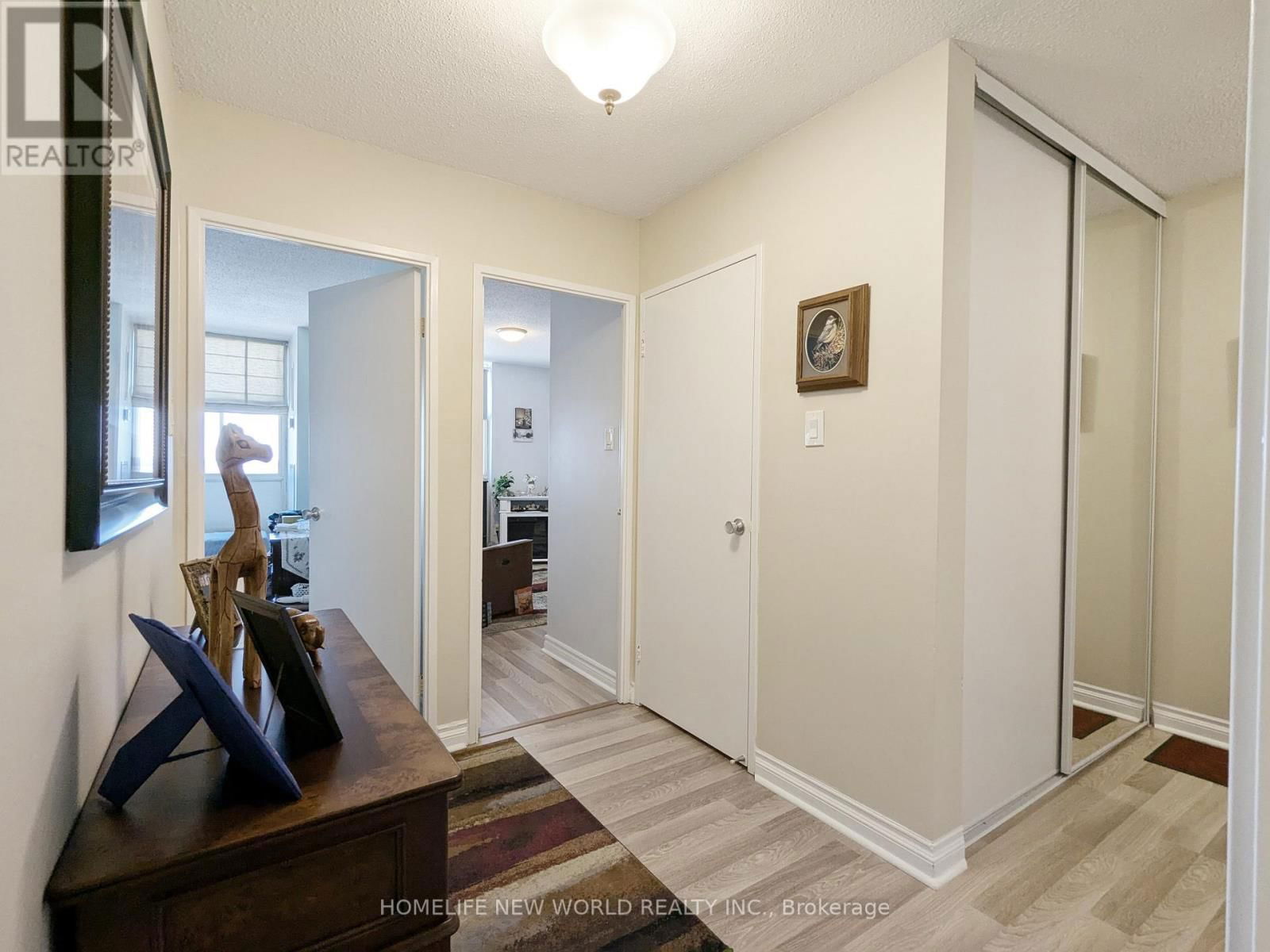 1609 - 44 FALBY COURT Image 11