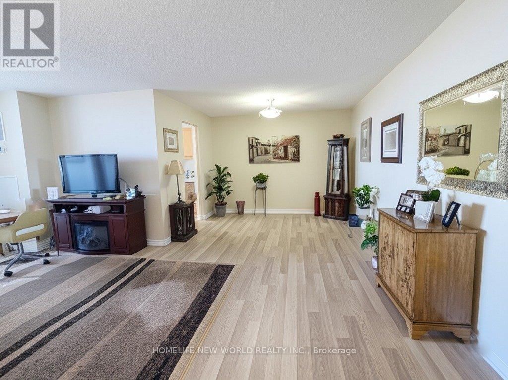 1609 - 44 FALBY COURT Image 5