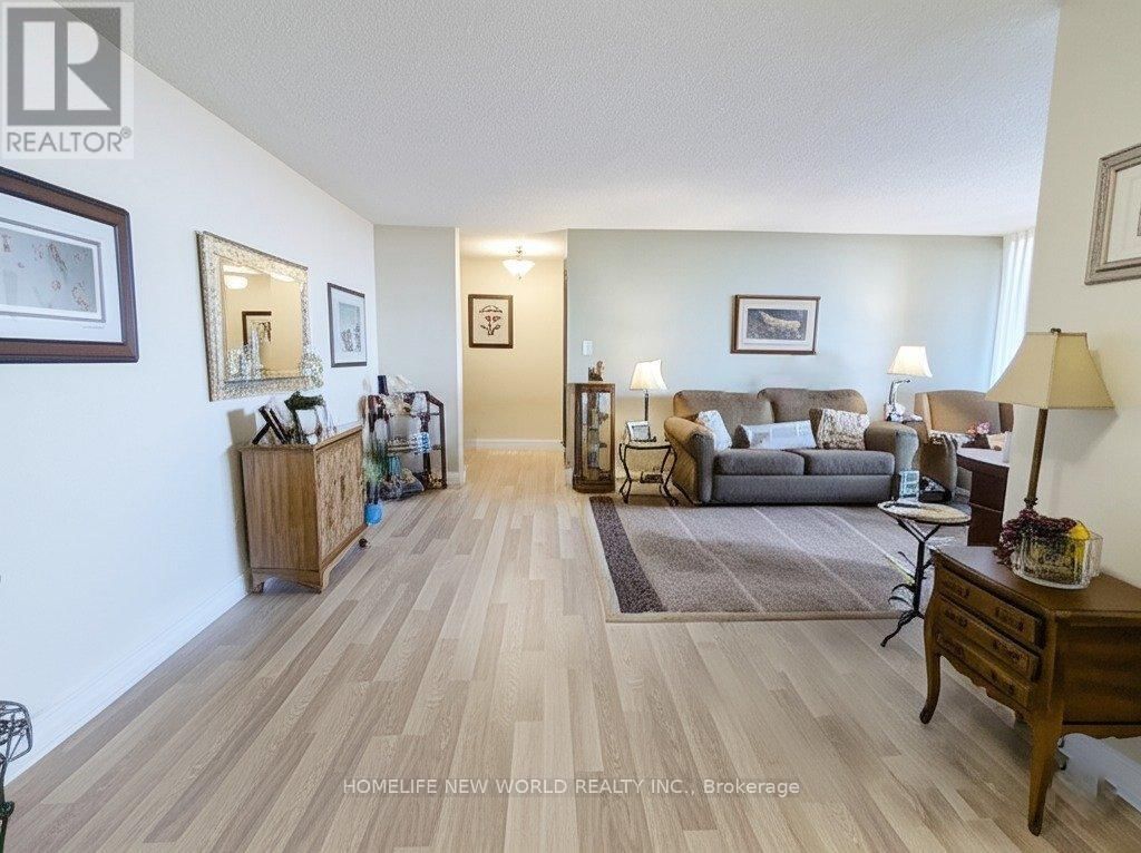 1609 - 44 FALBY COURT Image 6