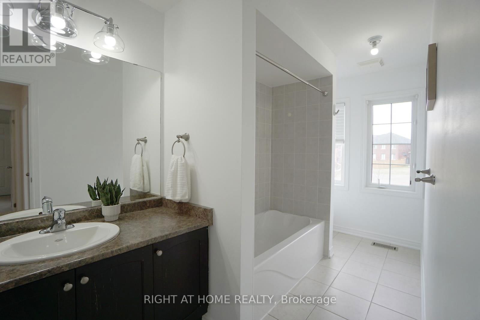99 GRADY DRIVE Image 42
