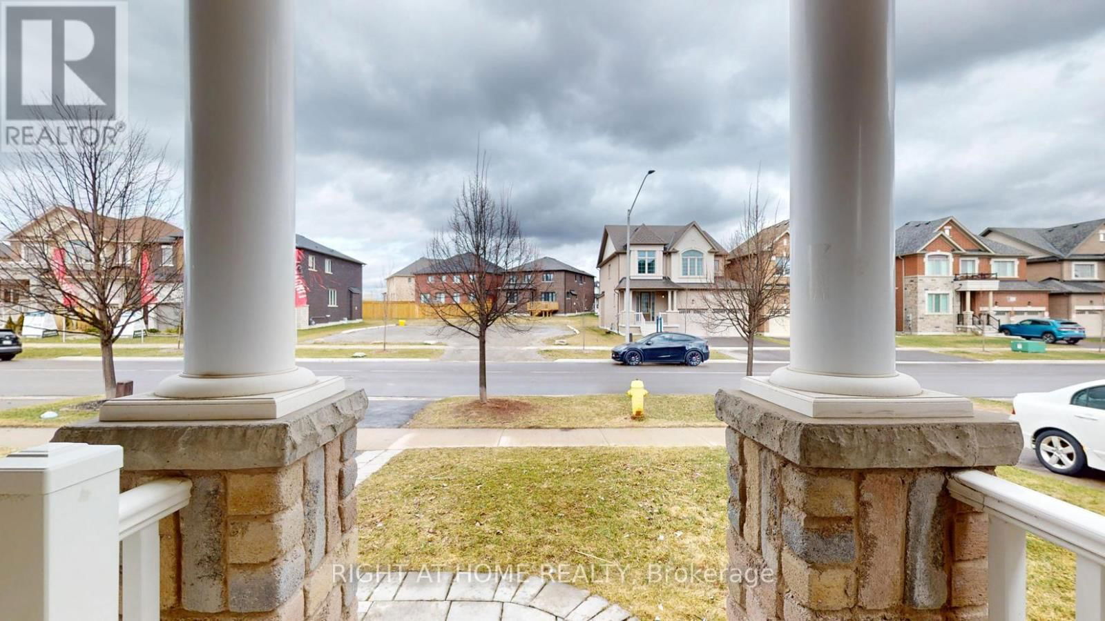 99 GRADY DRIVE Image 9