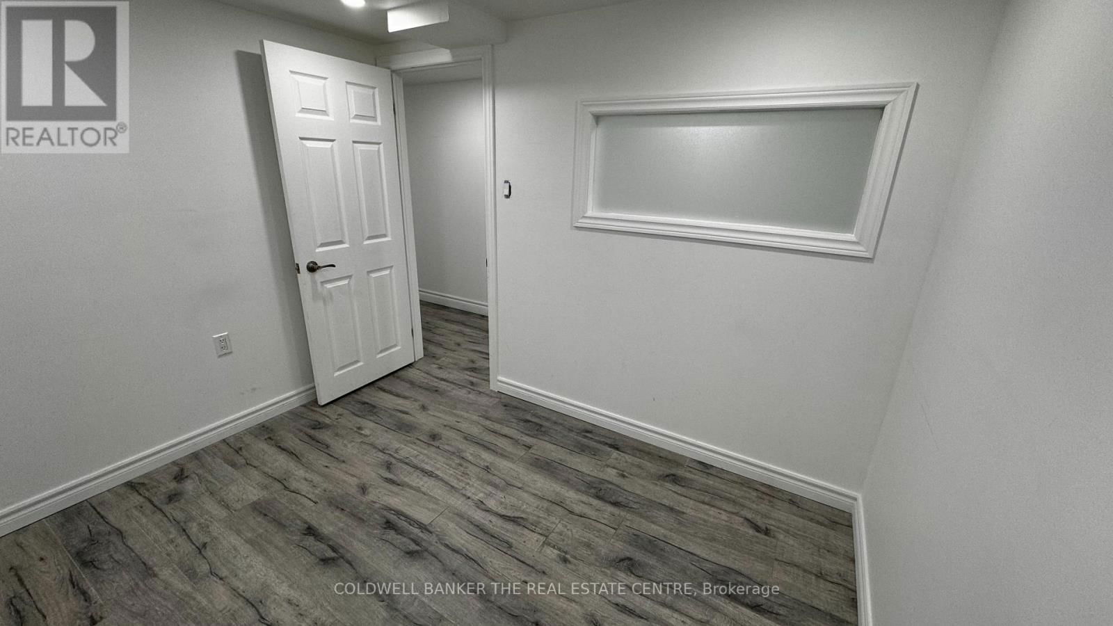 Room 4 - 4508 KINGSTON ROAD Image 3