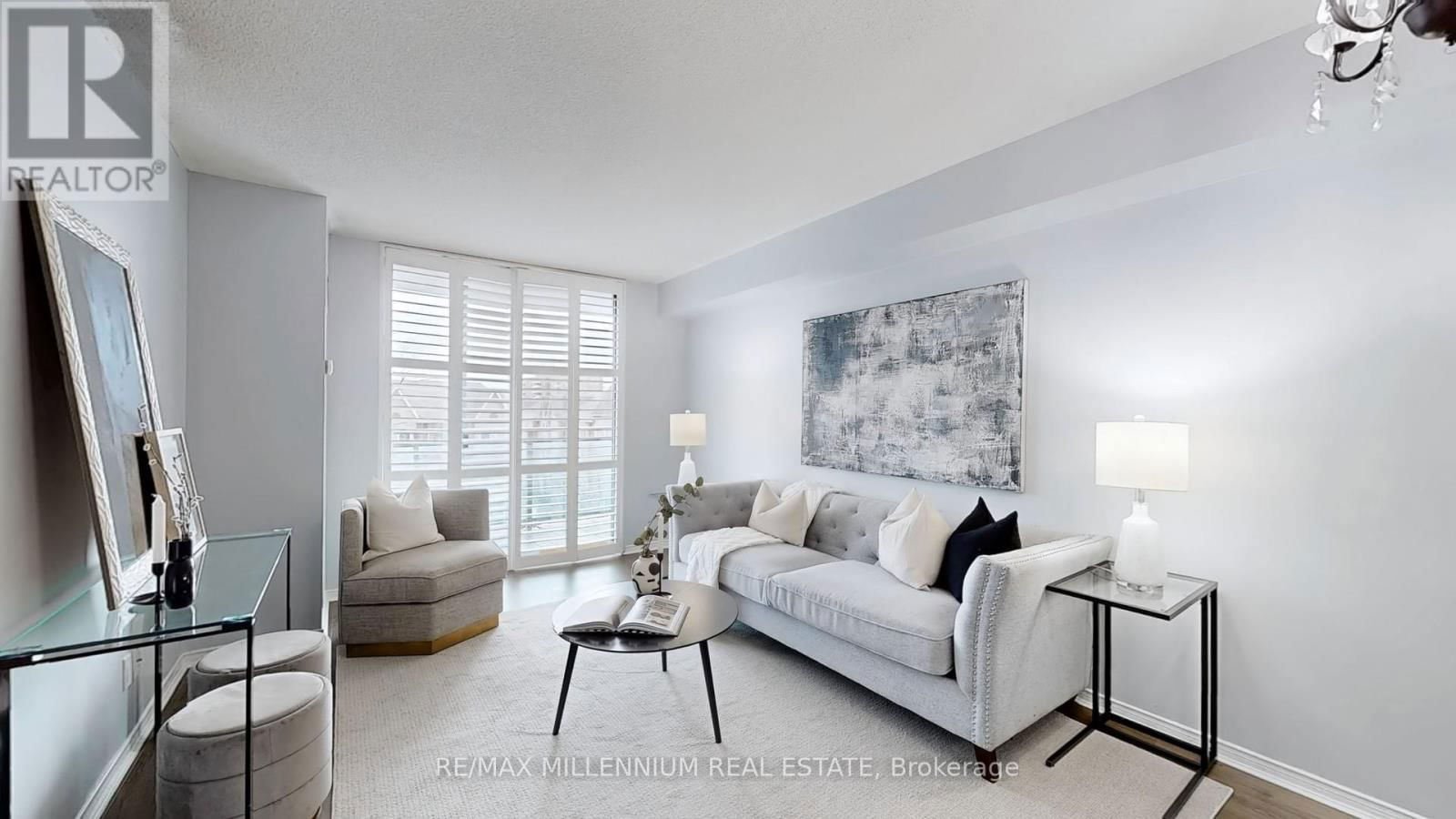 2N - 8 ROSEBANK DRIVE Image 10