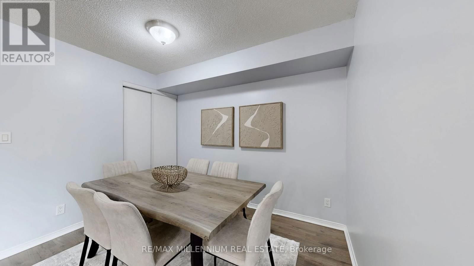2N - 8 ROSEBANK DRIVE Image 15