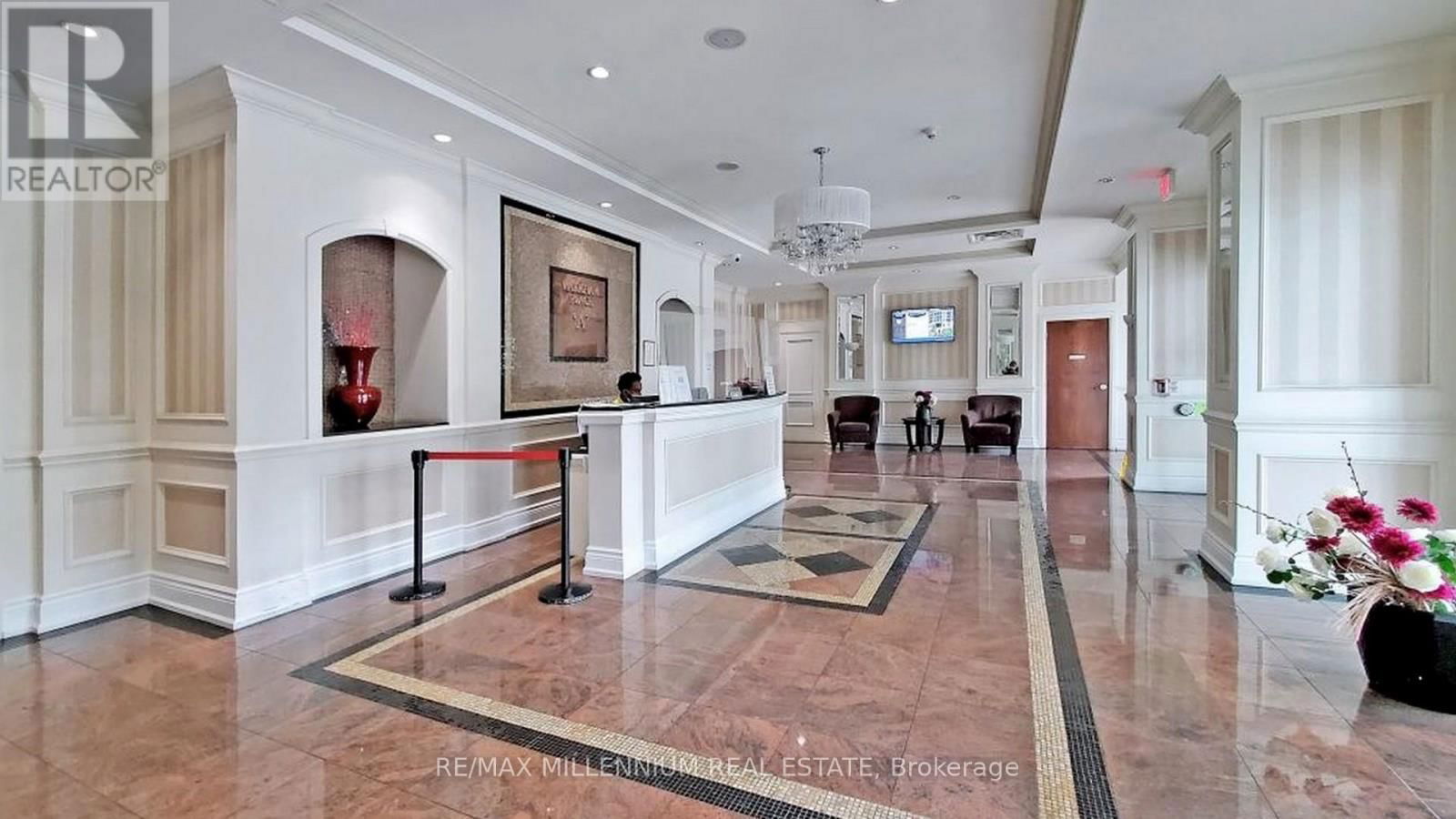 2N - 8 ROSEBANK DRIVE Image 7