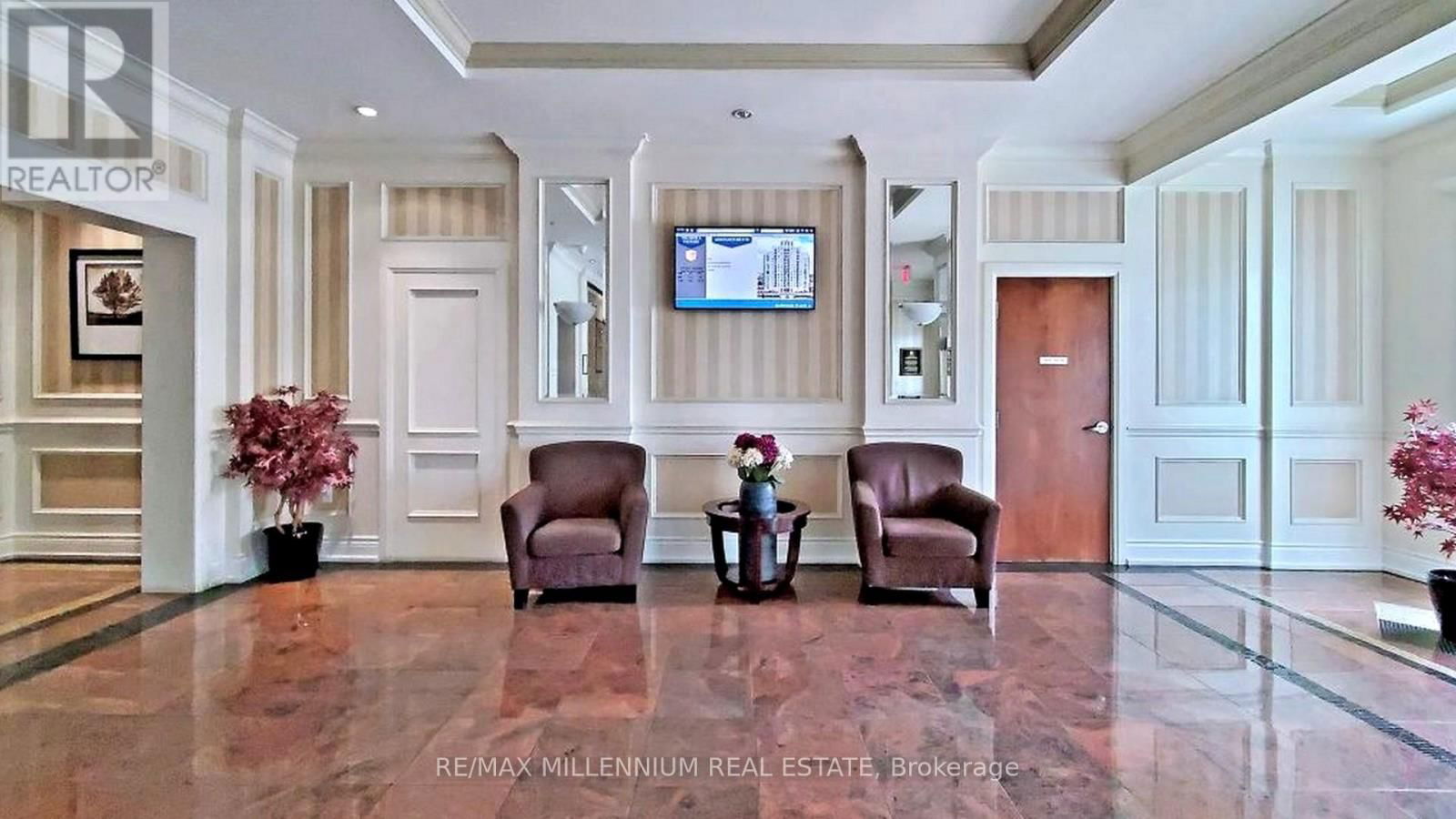 2N - 8 ROSEBANK DRIVE Image 8