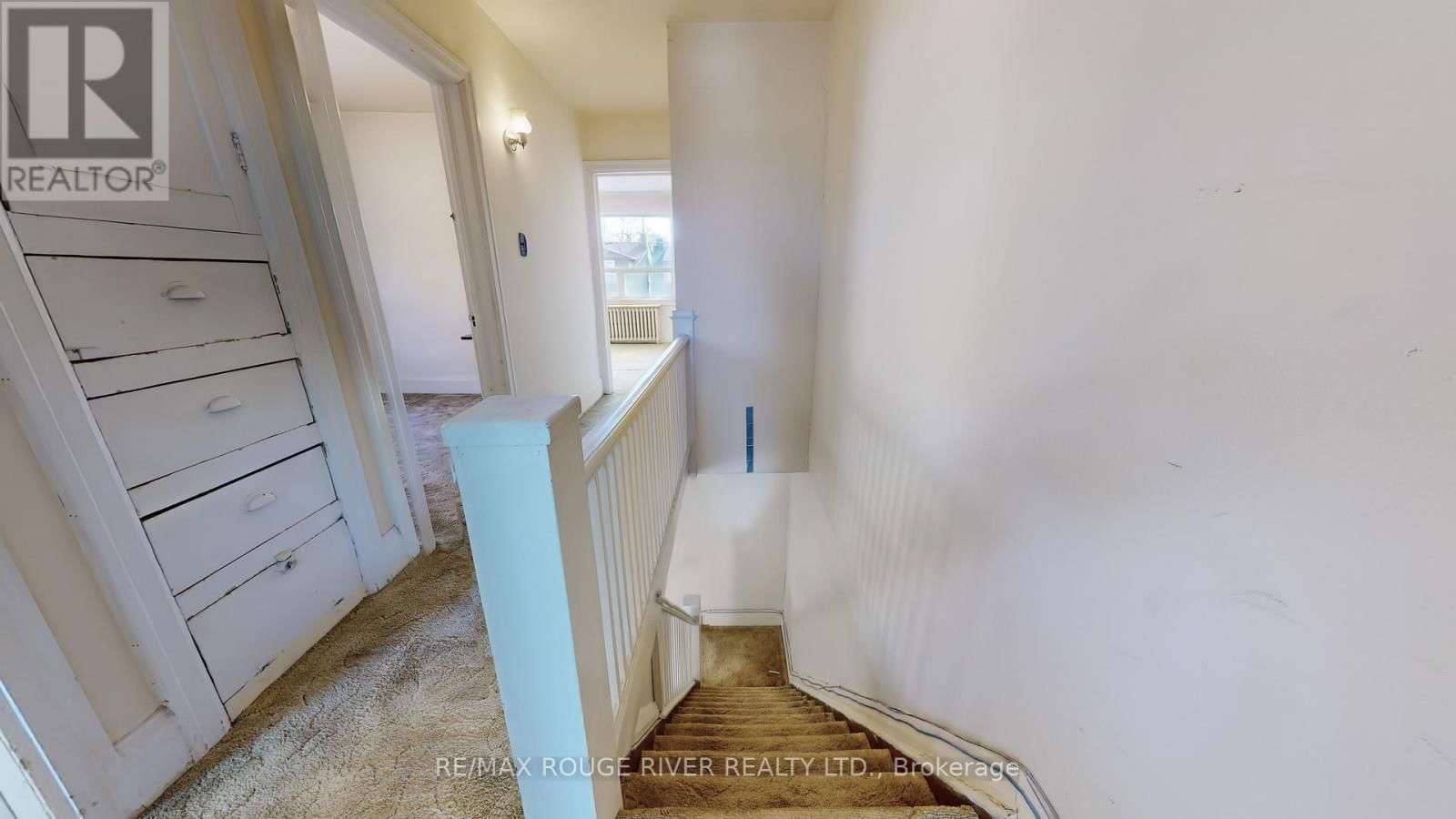 218 DEWHURST BOULEVARD NORTH Image 10