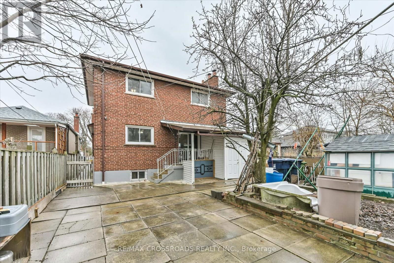 48 PHILLIP AVENUE Image 30