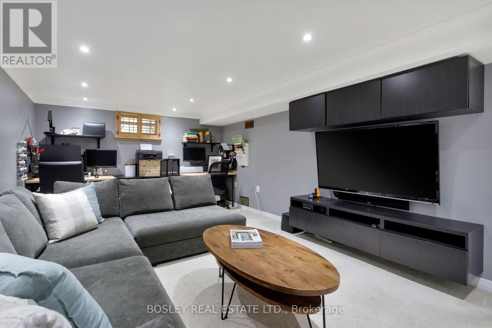 12 HOMESTEAD ROAD Image 22