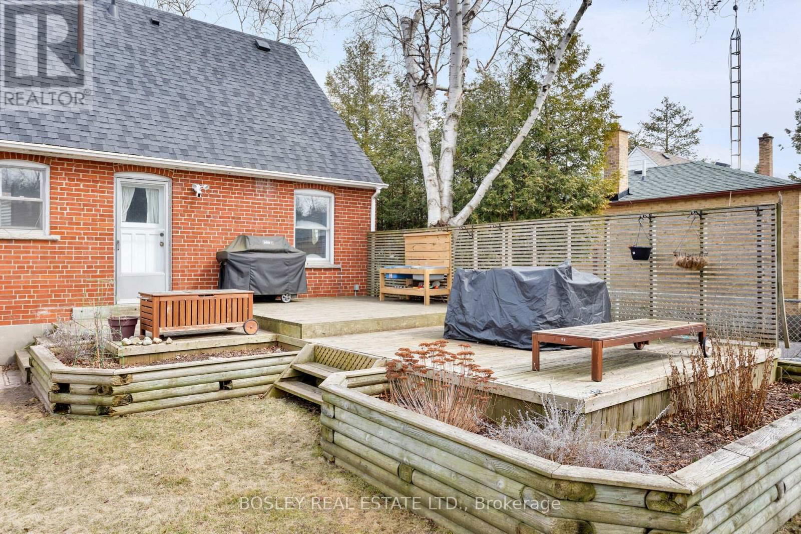 12 HOMESTEAD ROAD Image 26