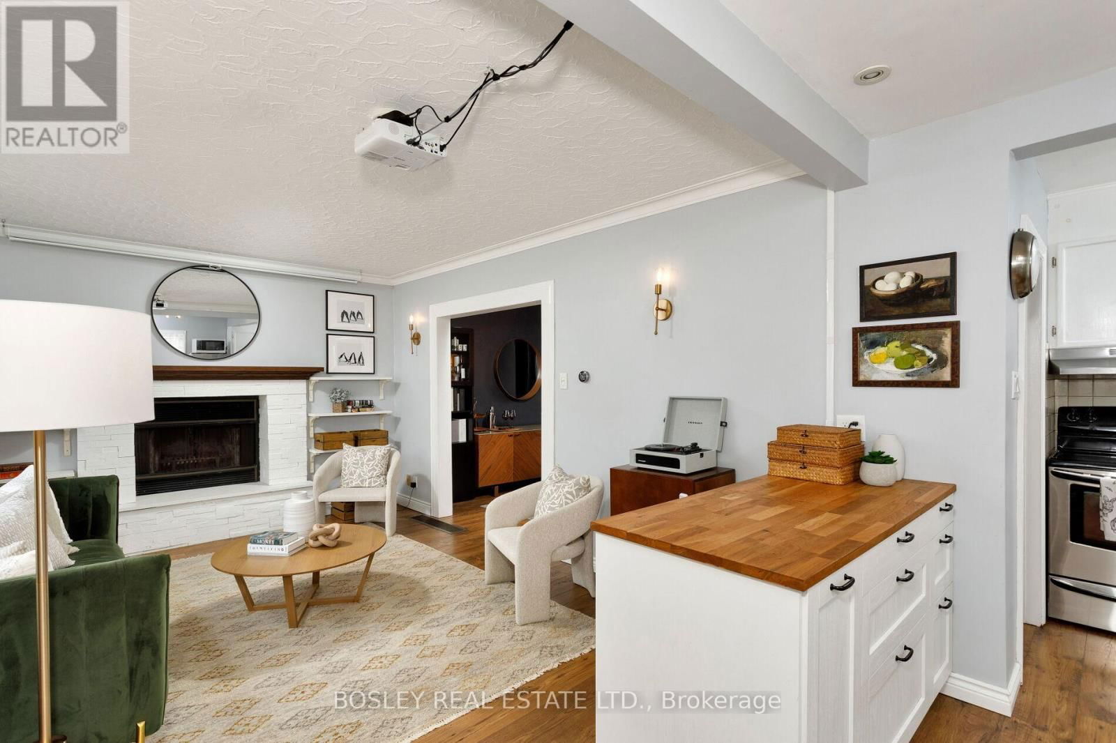 12 HOMESTEAD ROAD Image 4