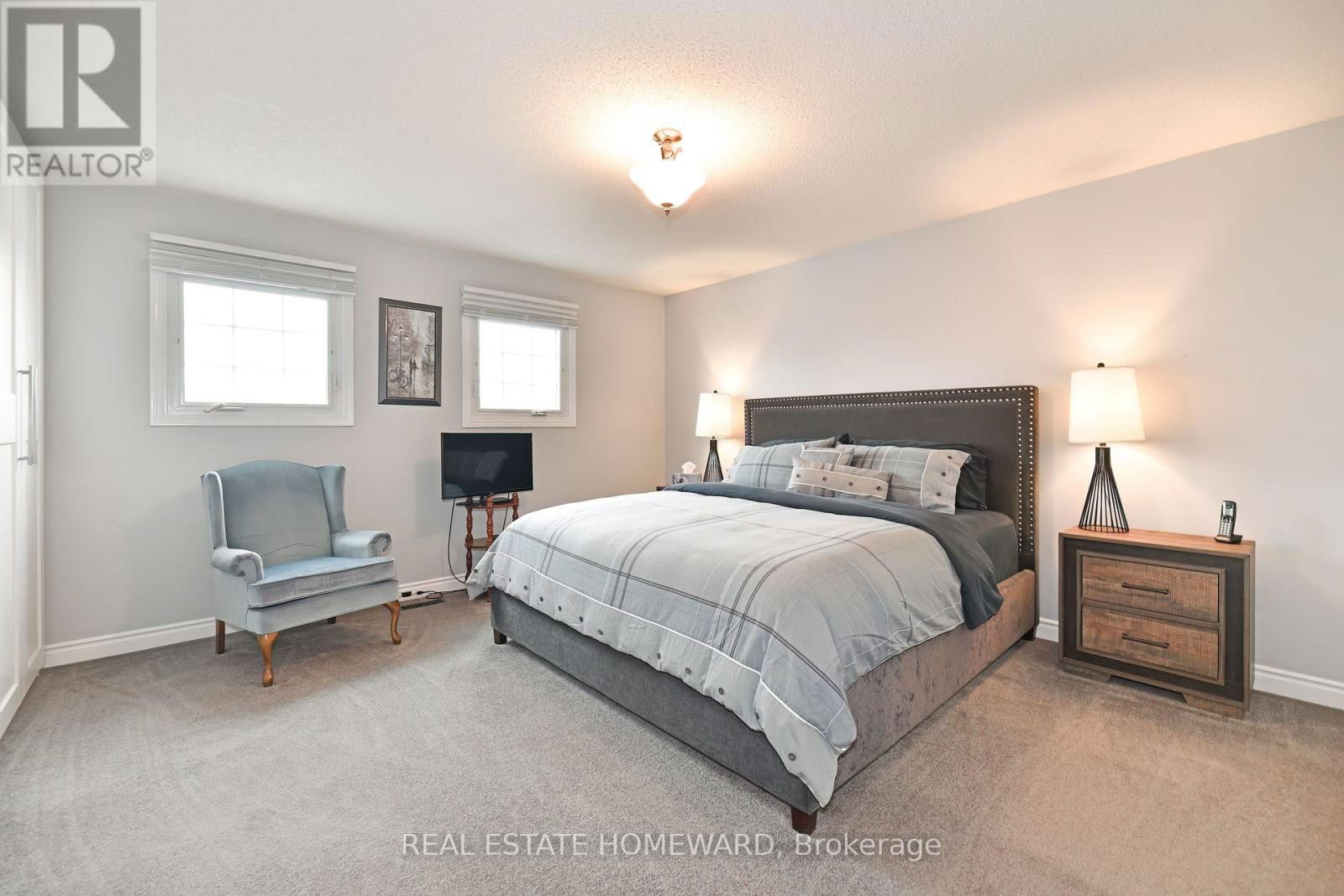 640 CHIRON CRESCENT Image 22