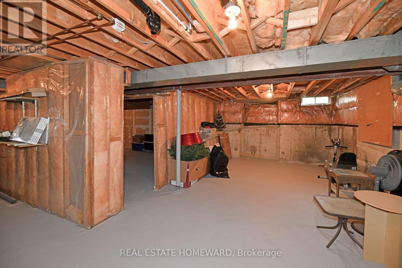 640 CHIRON CRESCENT Image 34