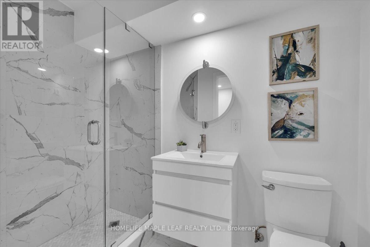 386 COXWELL AVENUE Image 39