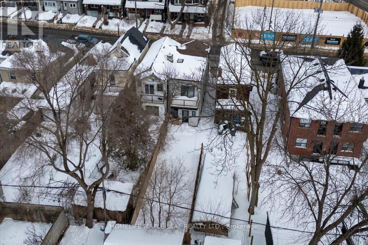 386 COXWELL AVENUE Image 43