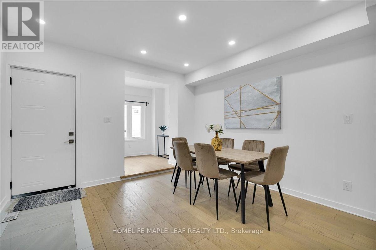 386 COXWELL AVENUE Image 7