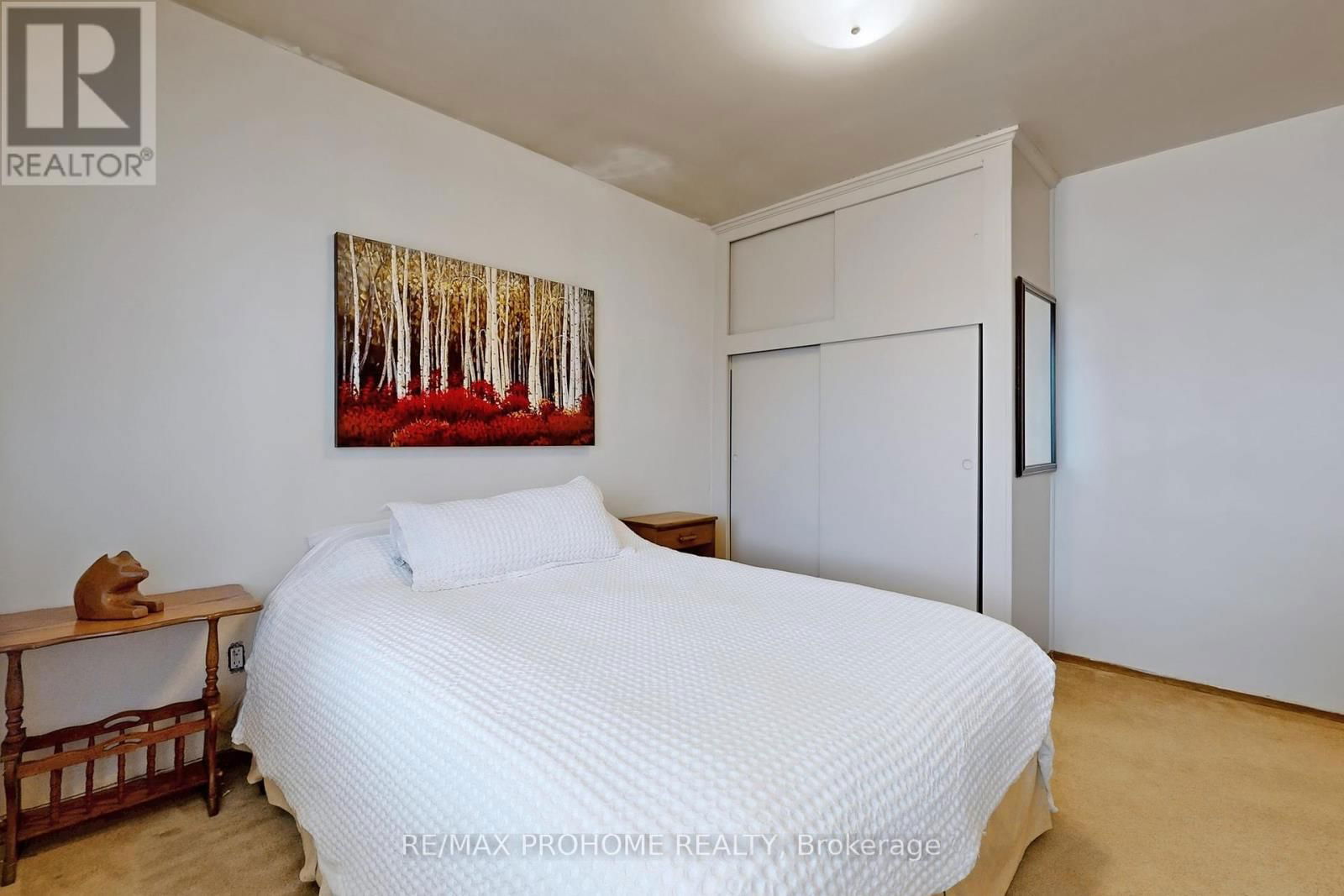 17 OAKWORTH CRESCENT Image 23