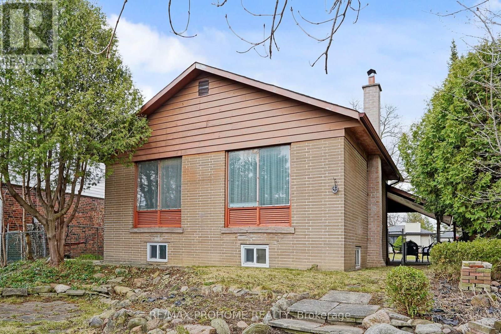 17 OAKWORTH CRESCENT Image 36