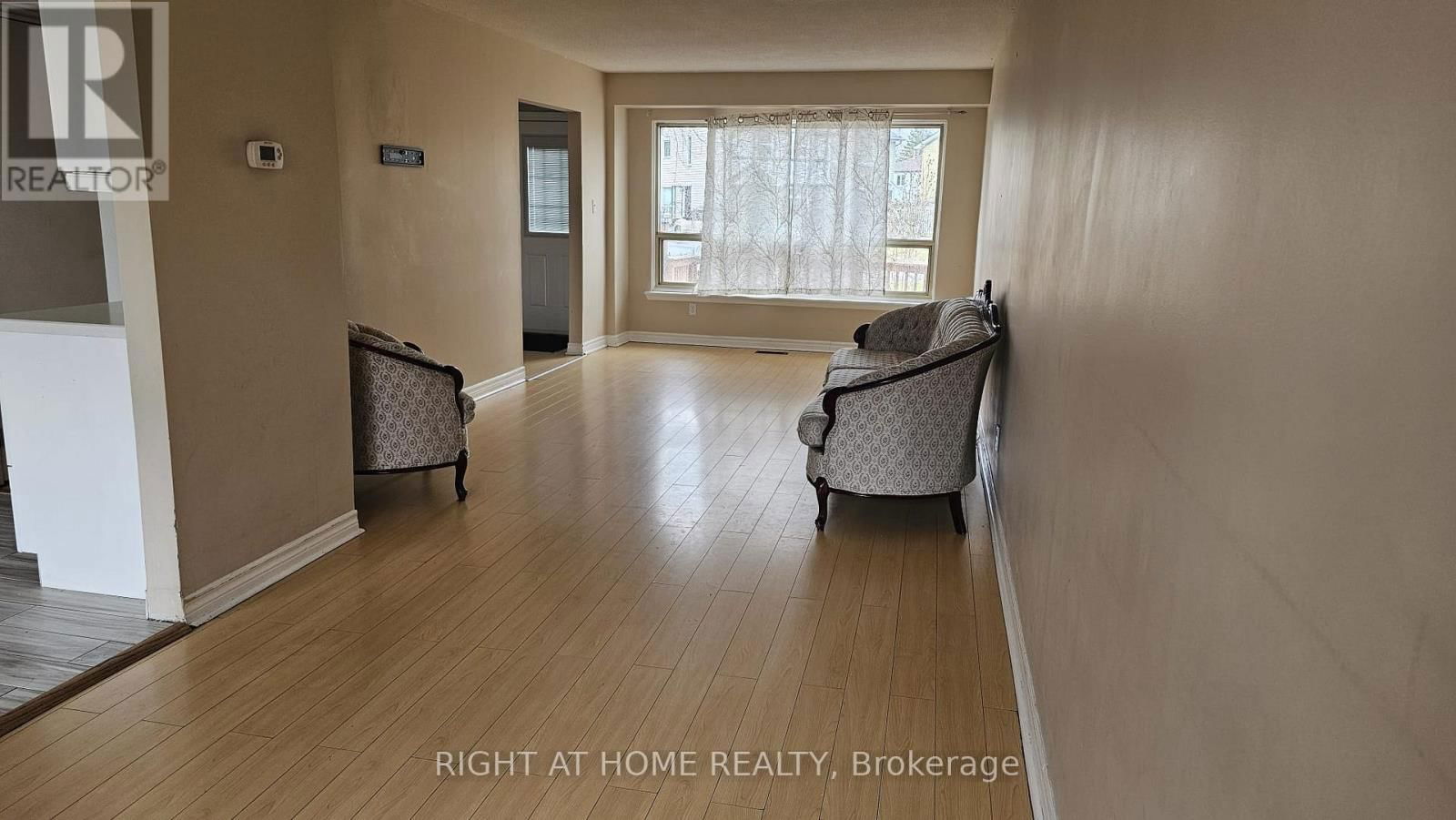 1391 FENELON CRESCENT Image 5