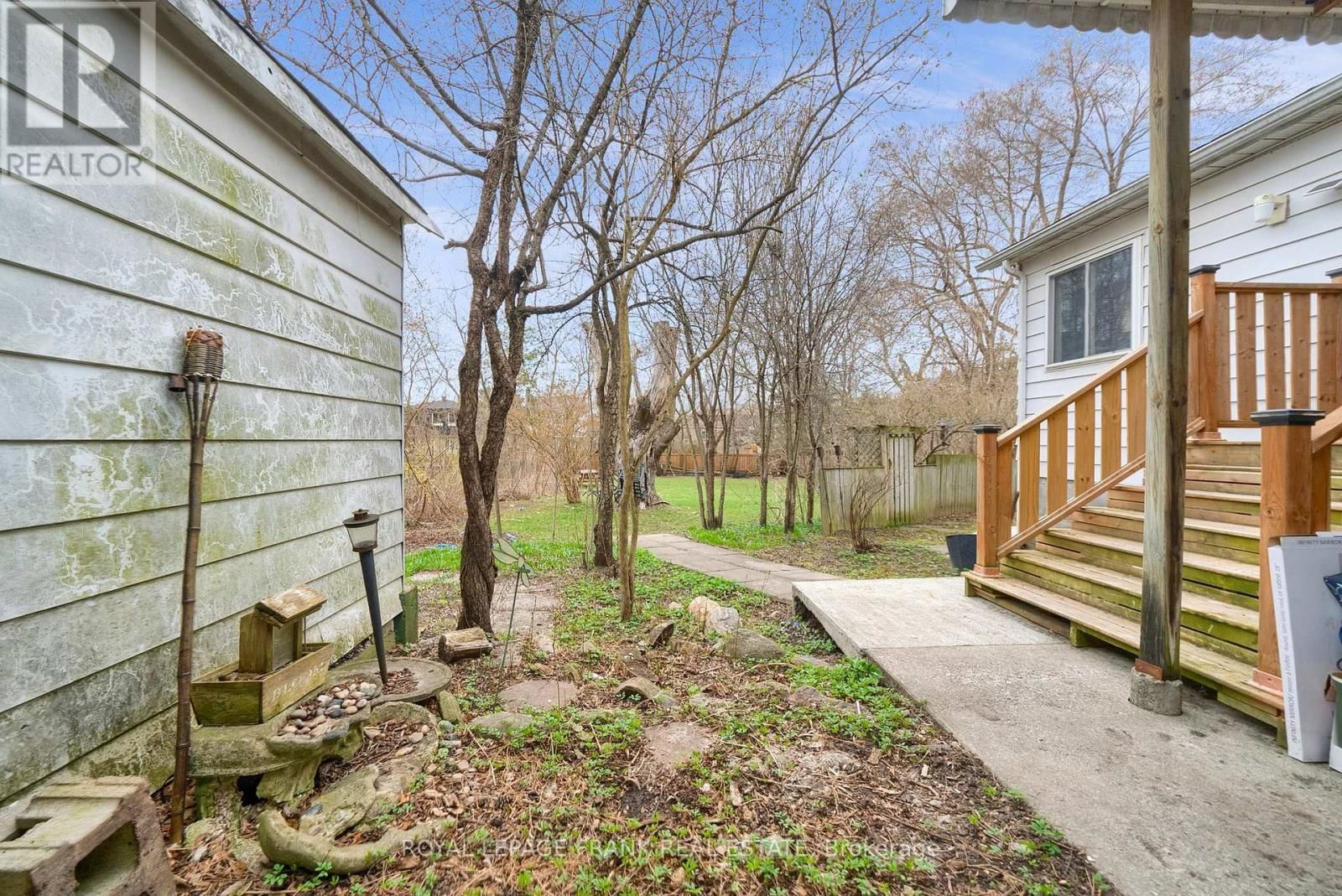 1994 GLENDALE DRIVE Image 26