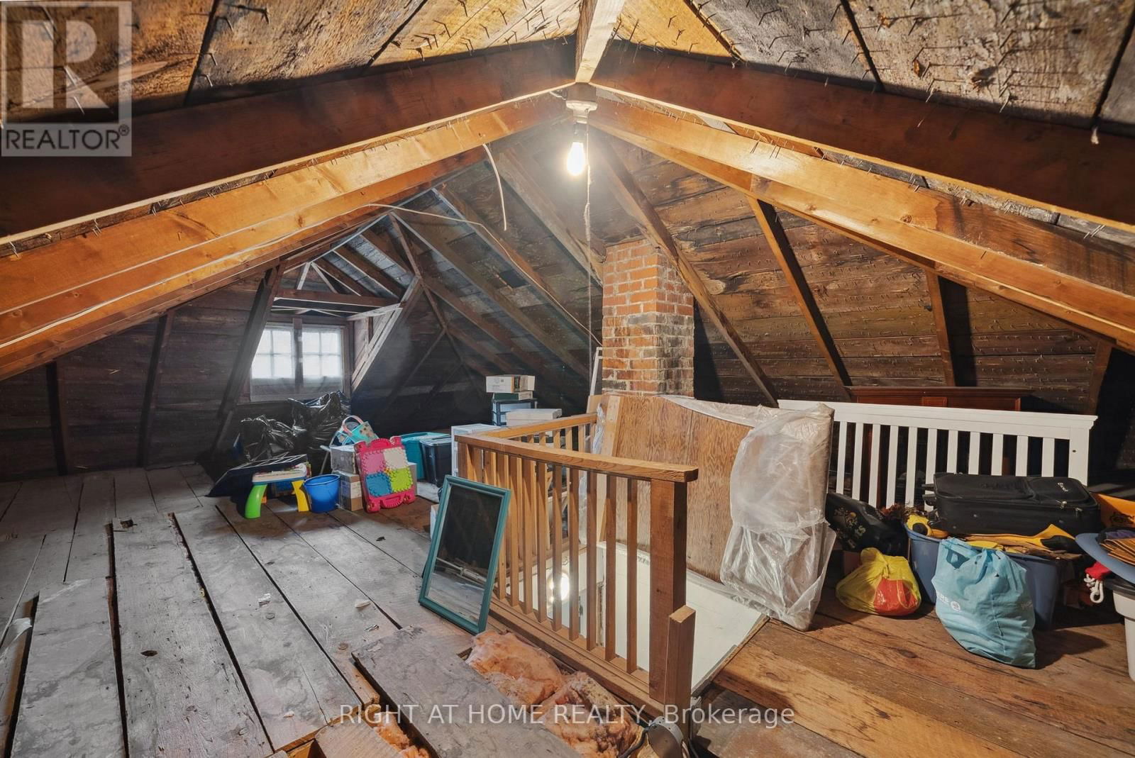 103 LIBERTY STREET NORTH Image 26