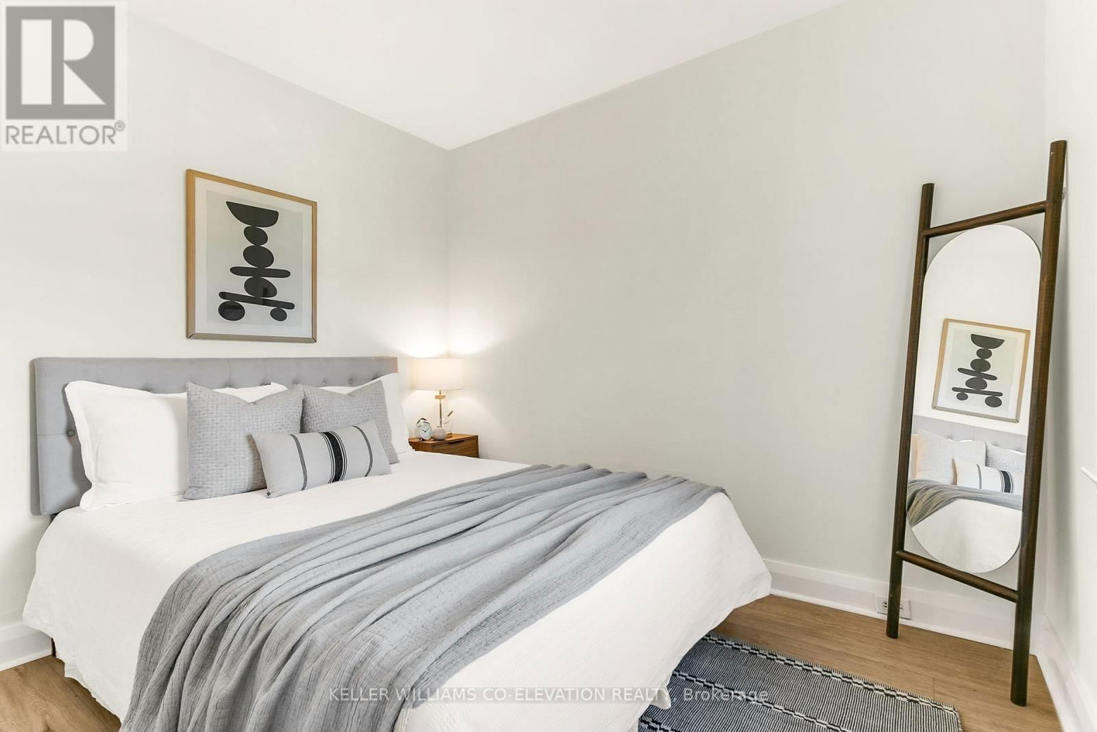 88 REDWOOD AVENUE Image 18