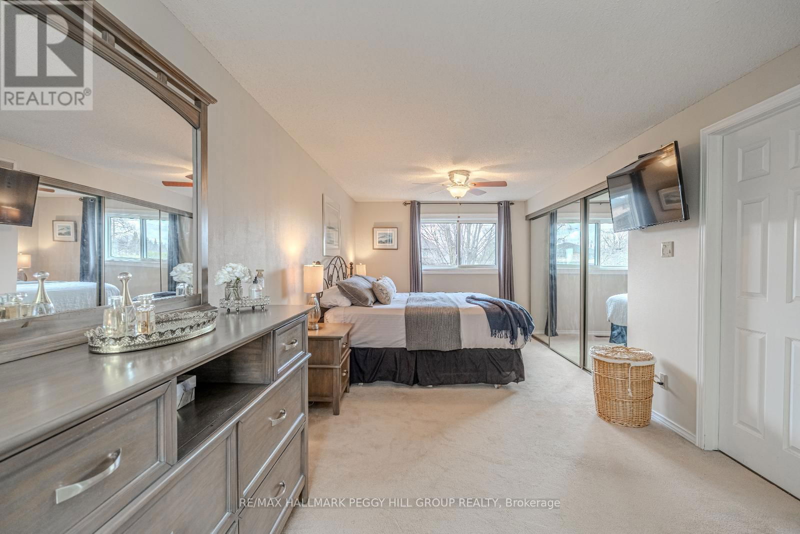105 BROADVIEW AVENUE Image 10