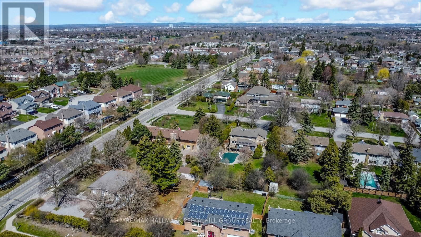 105 BROADVIEW AVENUE Image 29