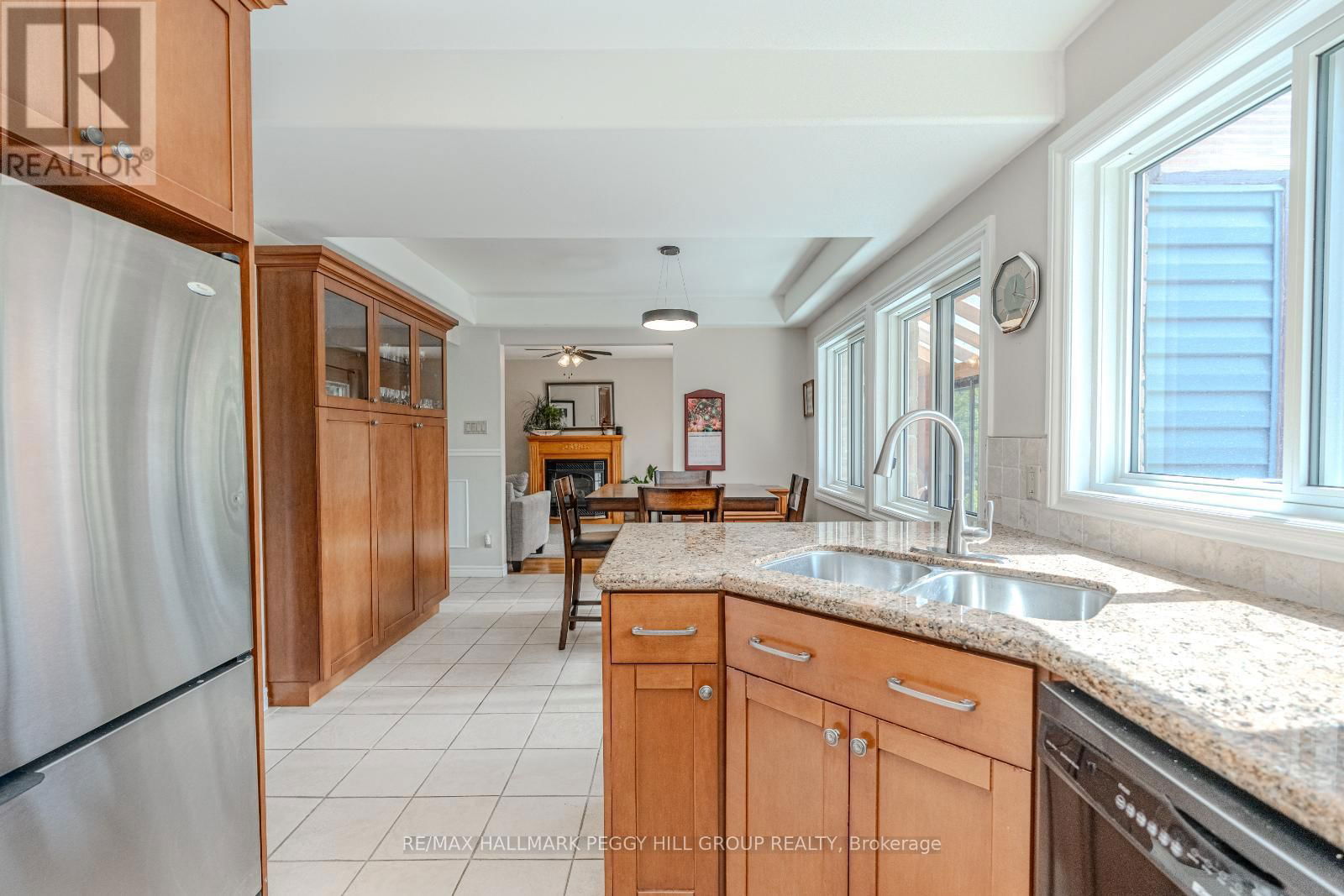 105 BROADVIEW AVENUE Image 5