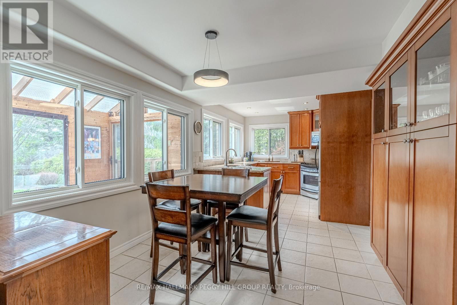 105 BROADVIEW AVENUE Image 6