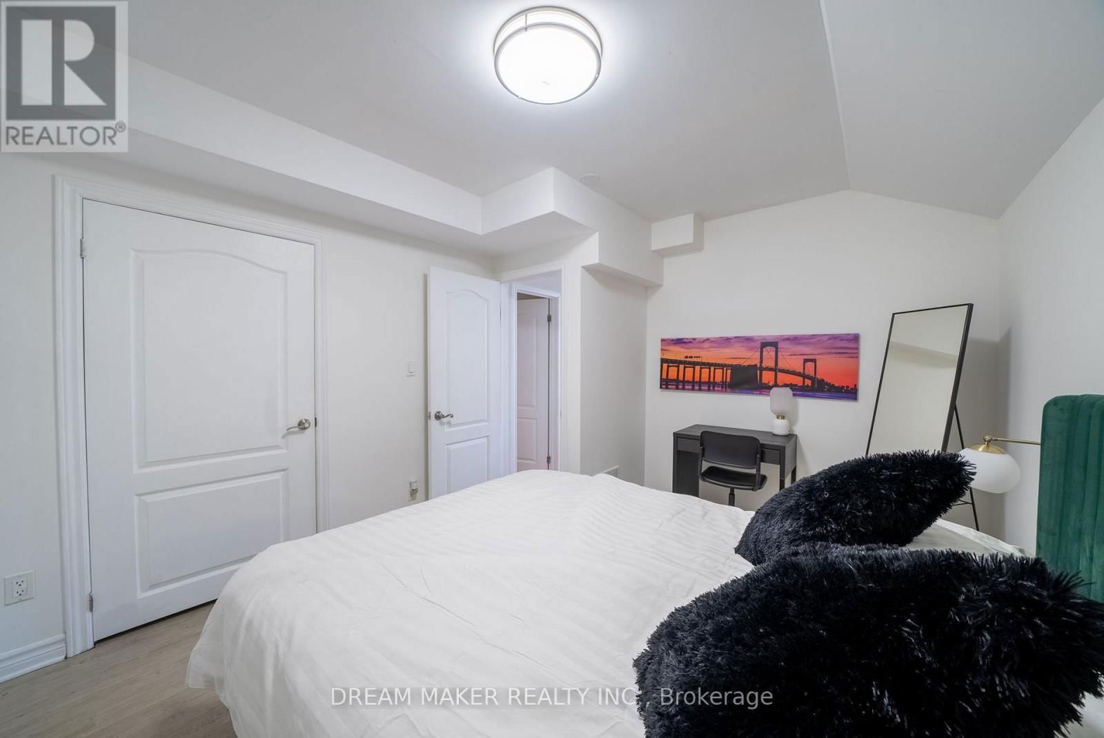 Lower - 207 CABOT STREET Image 8