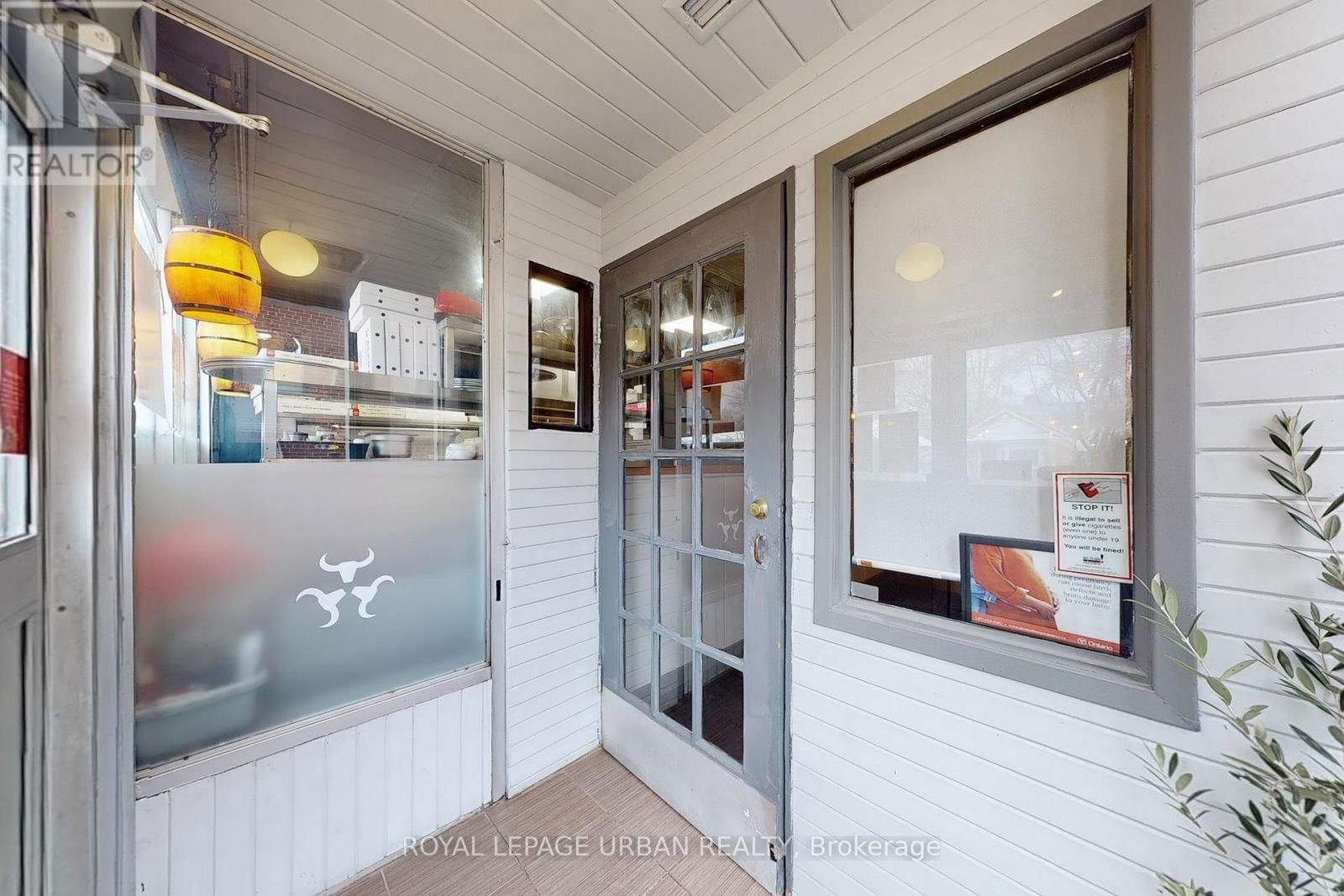 1201 BROADVIEW AVENUE Image 11