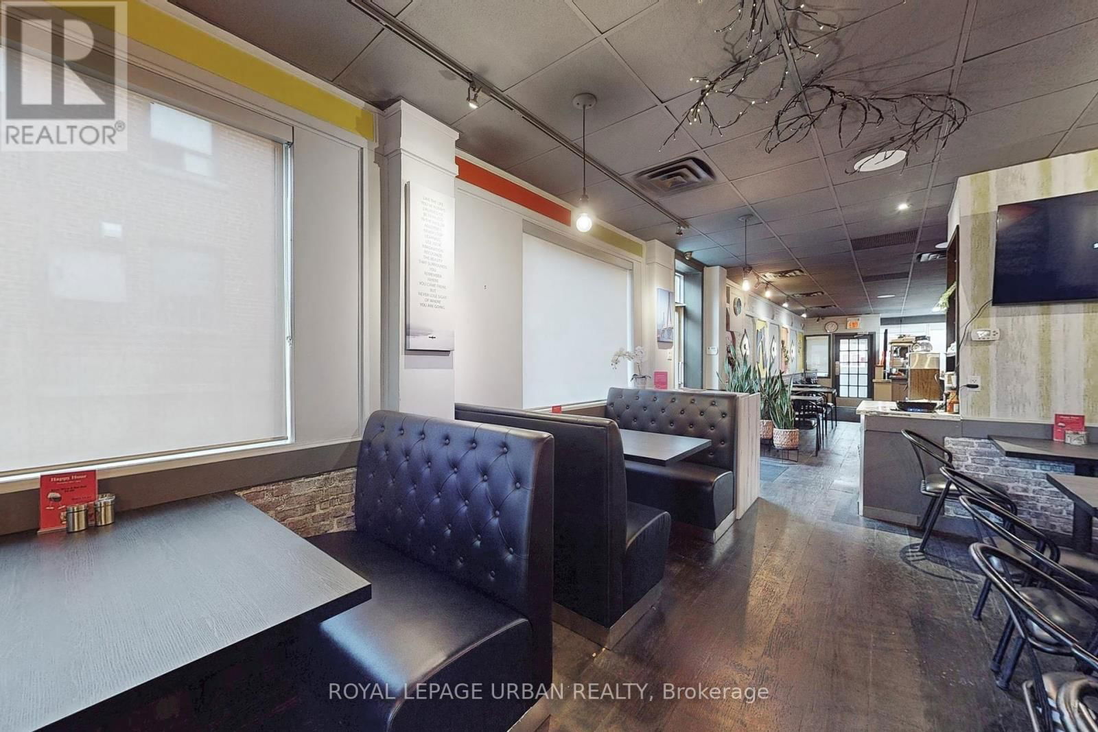 1201 BROADVIEW AVENUE Image 15