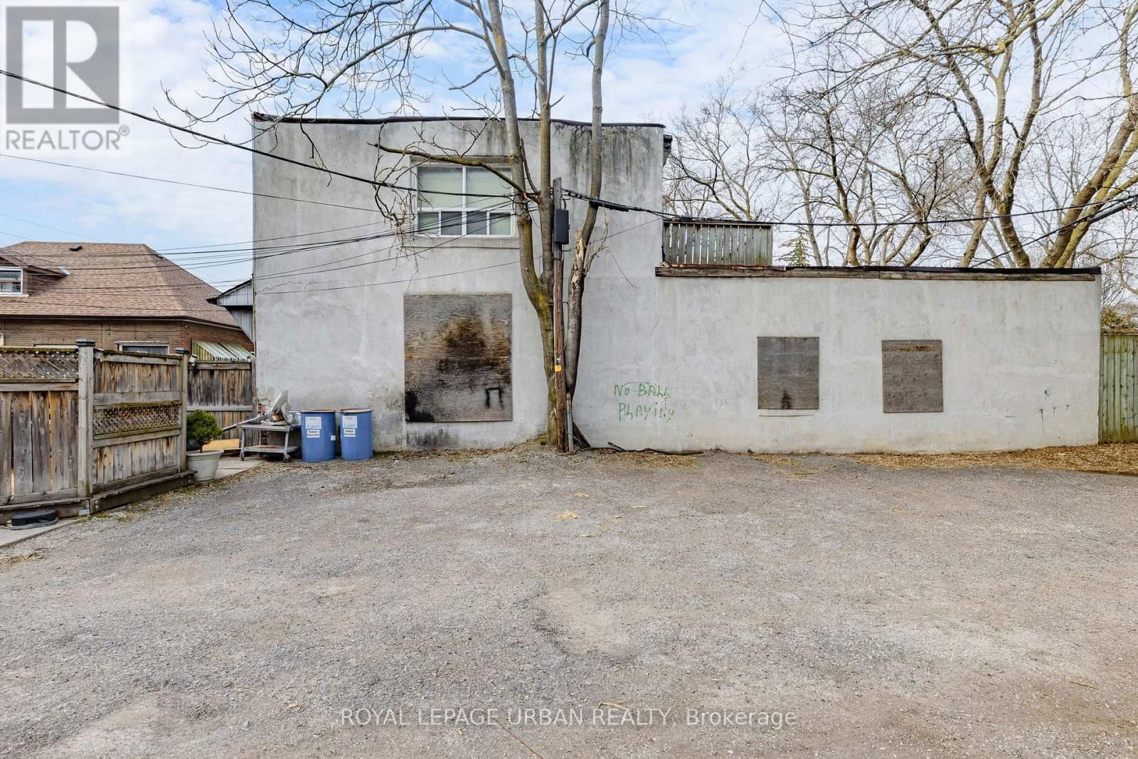 1201 BROADVIEW AVENUE Image 46