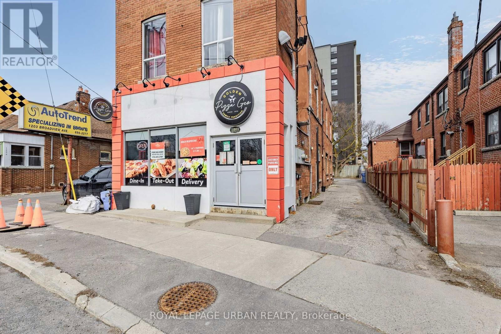 1201 BROADVIEW AVENUE Image 7