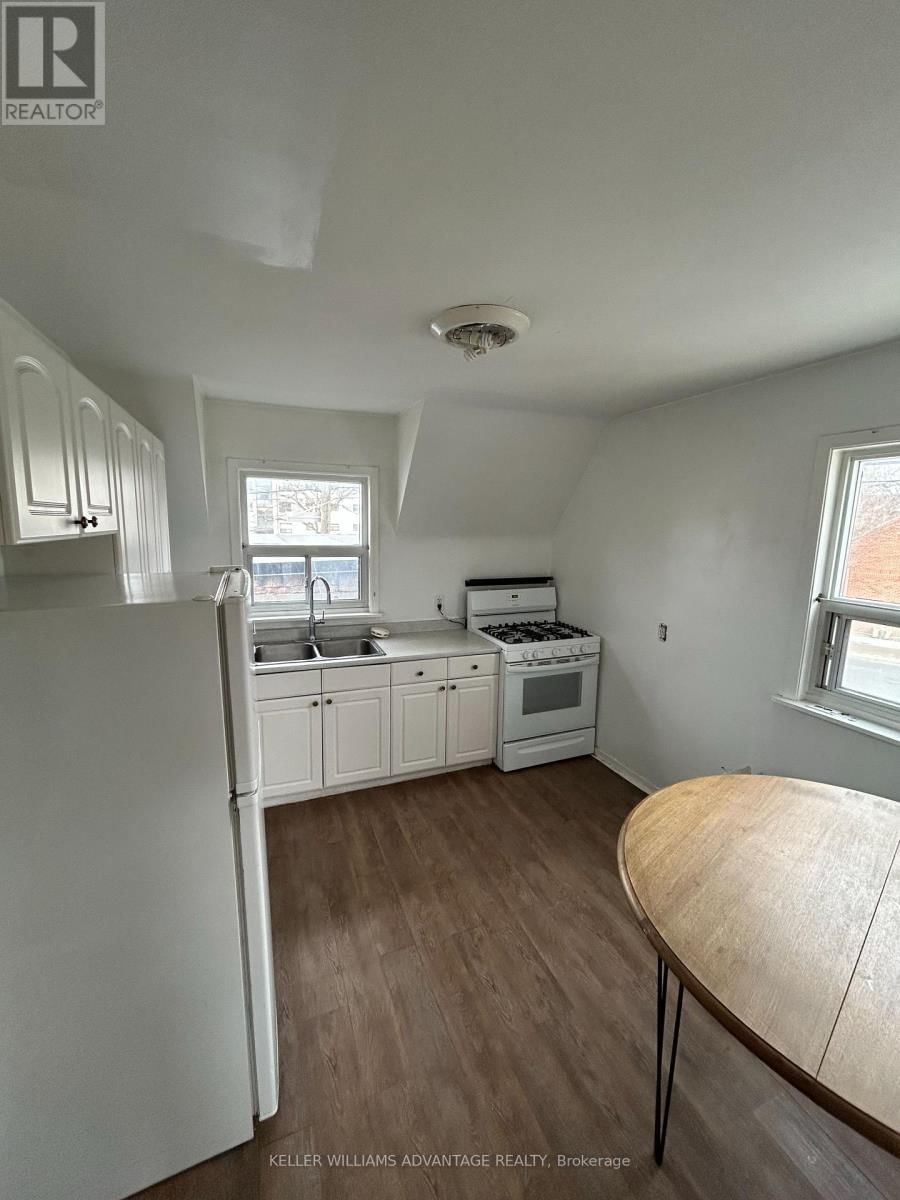 3 - 1443 KINGSTON ROAD Image 4