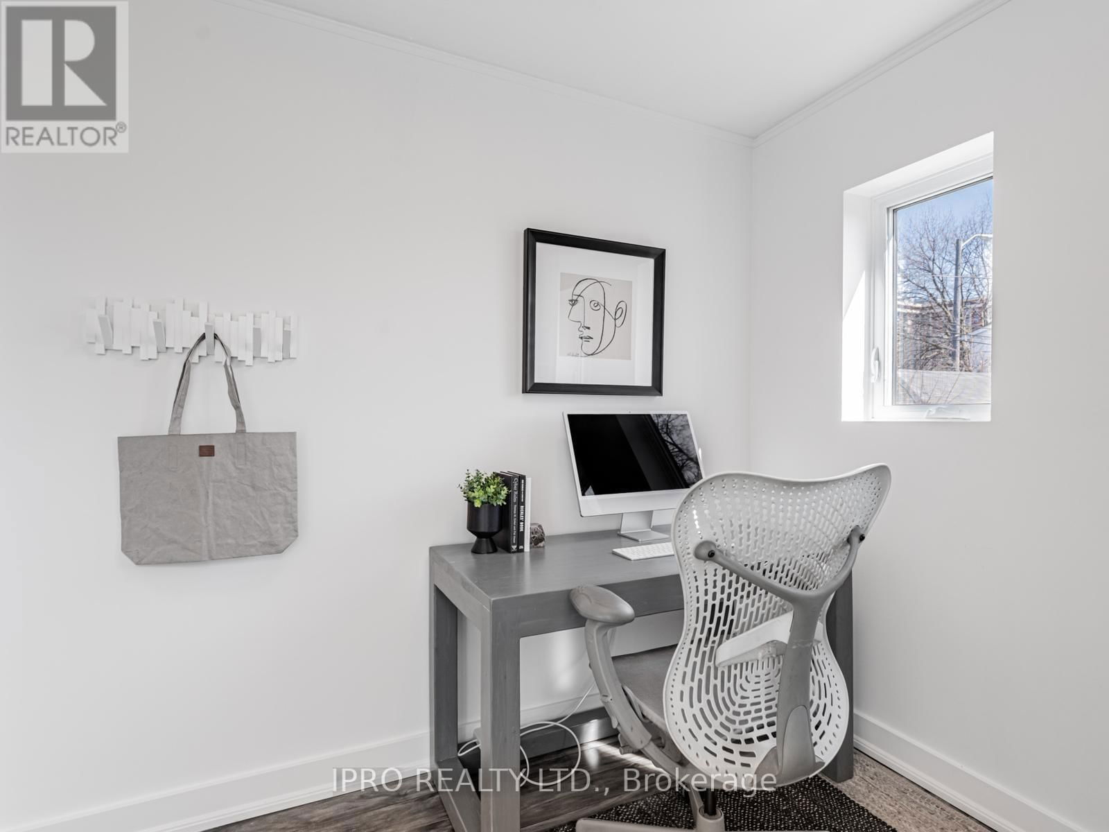 5 THYRA AVENUE Image 13