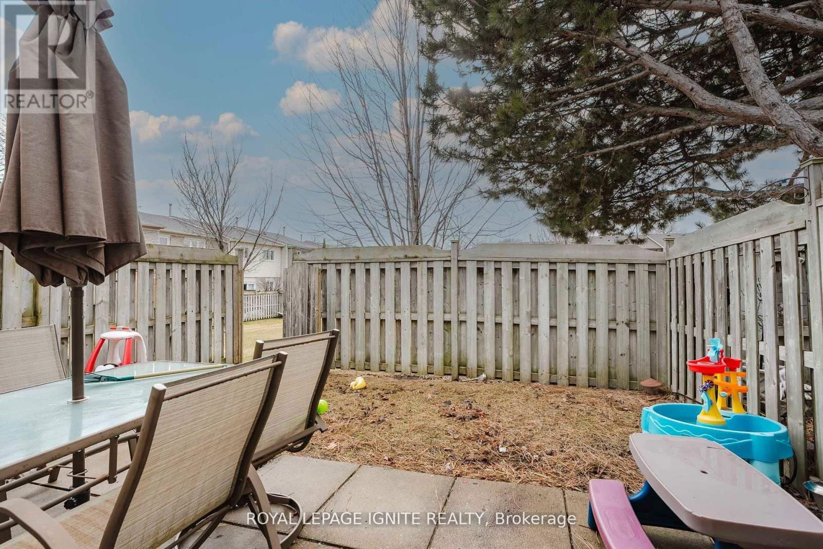 82 - 580 EYER DRIVE Image 20