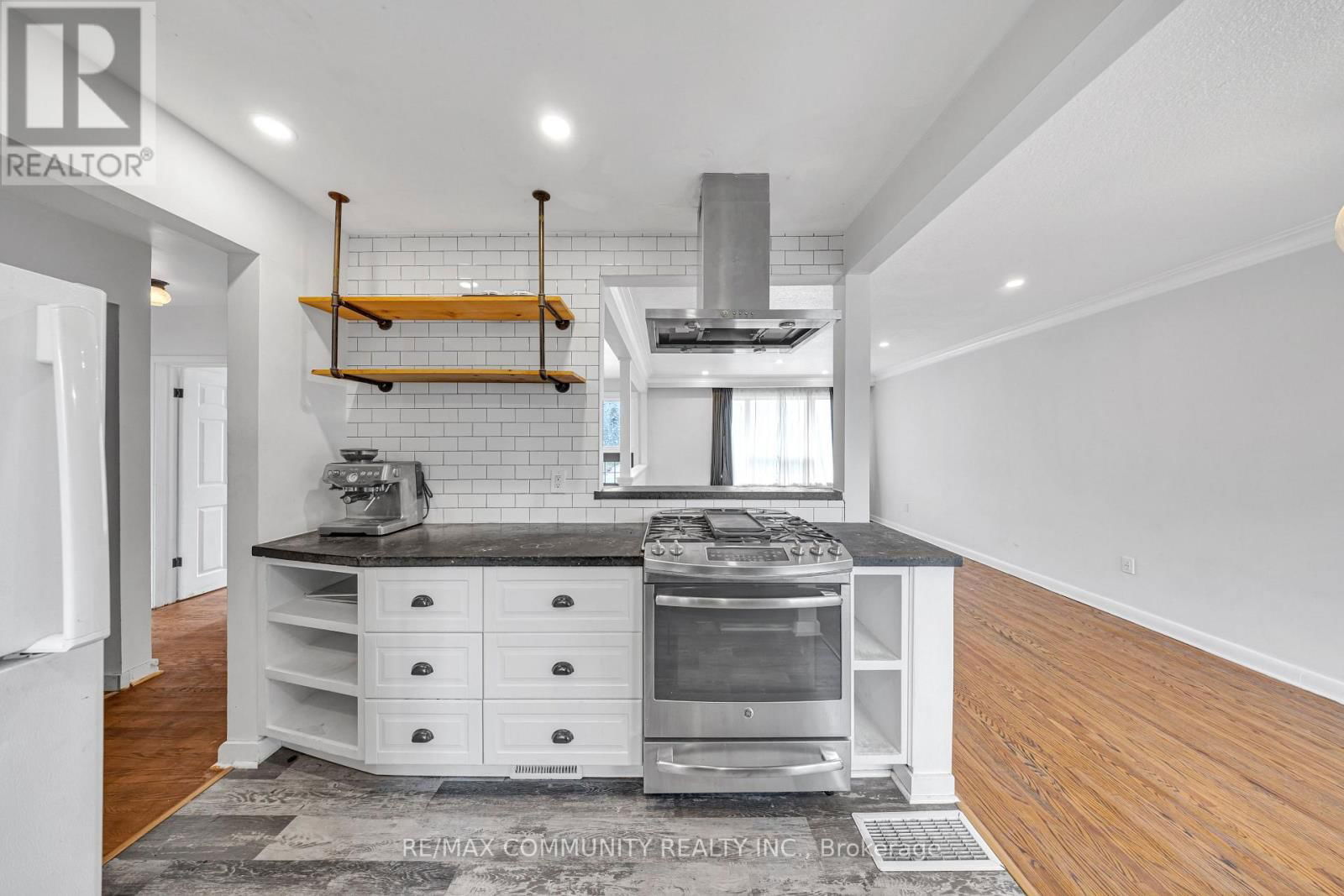29 GREENOCK AVENUE Image 6