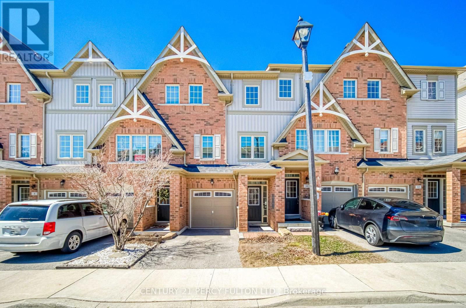 8 BENJAMIN WAY Image 1