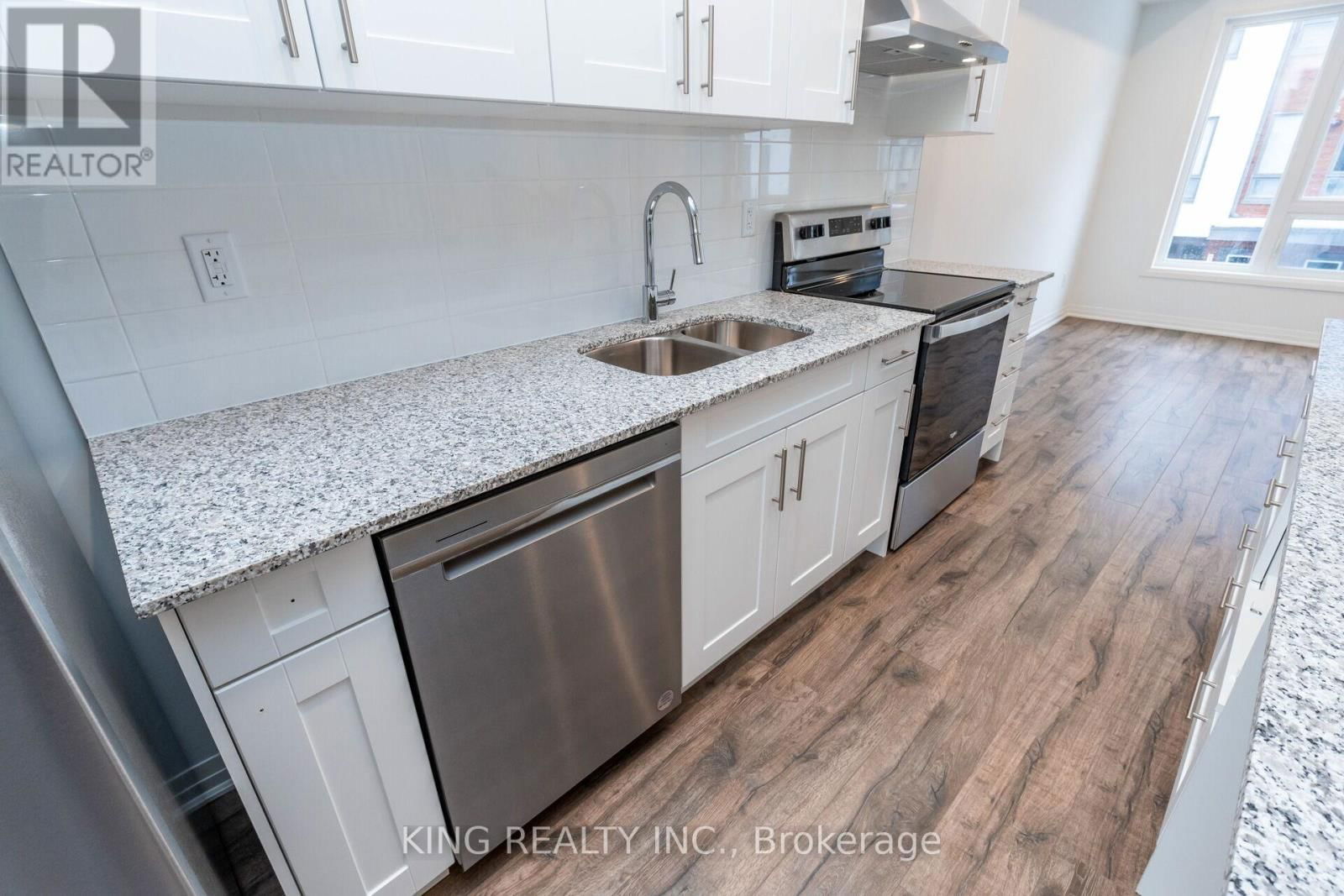 1724 PLEASURE VALLEY PATH Image 12